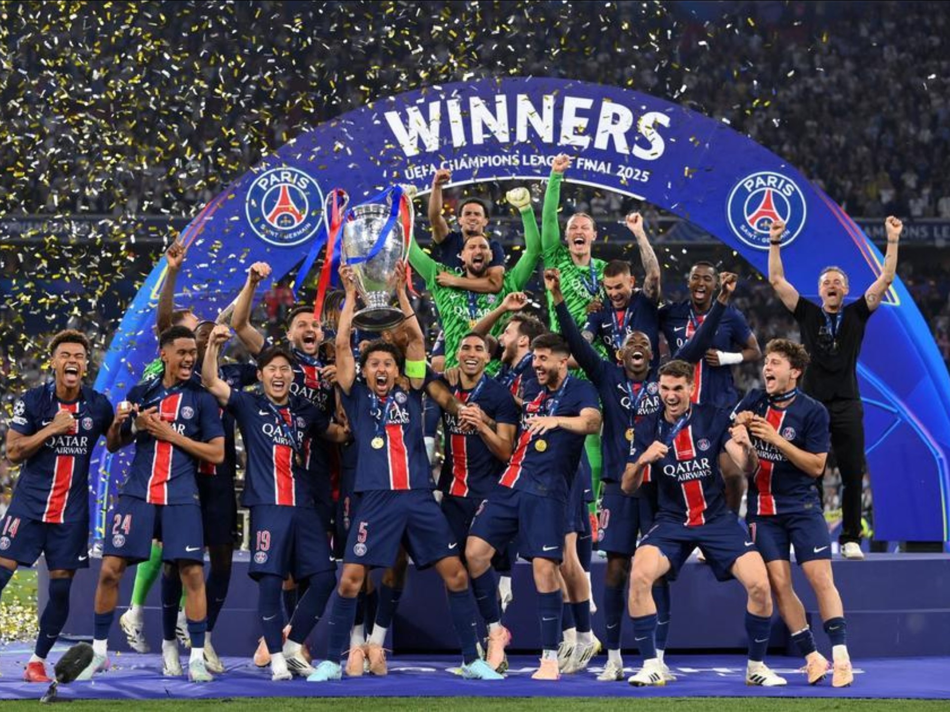 但她稳定的 但她稳定的