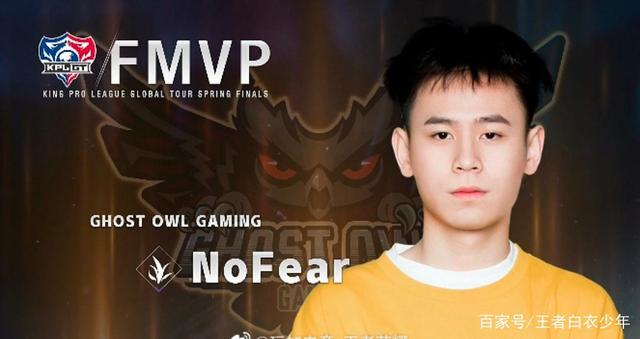 跳水赛场上 跳水赛场上